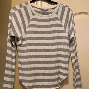 Bcbg long sleeve super soft shirt